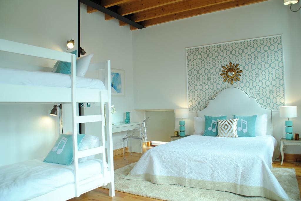 Five Senses Hostel 科英布拉 外观 照片